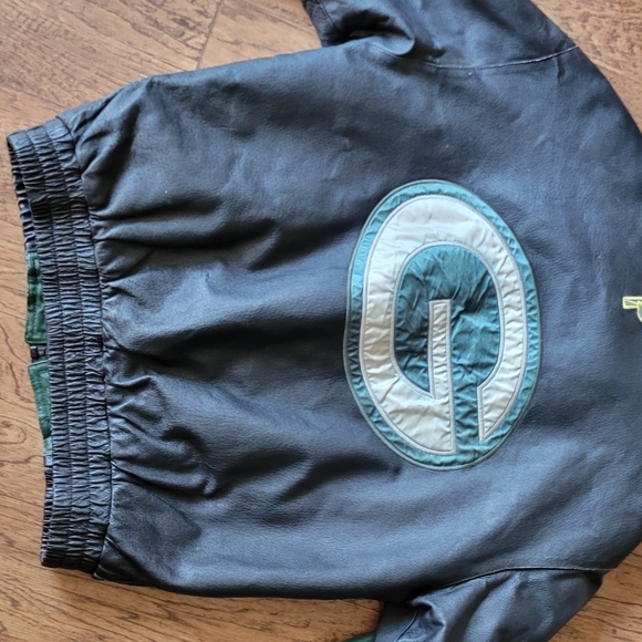 Vintage '94 Leather Greenbay Packers Jacket - Picture 5 of 5